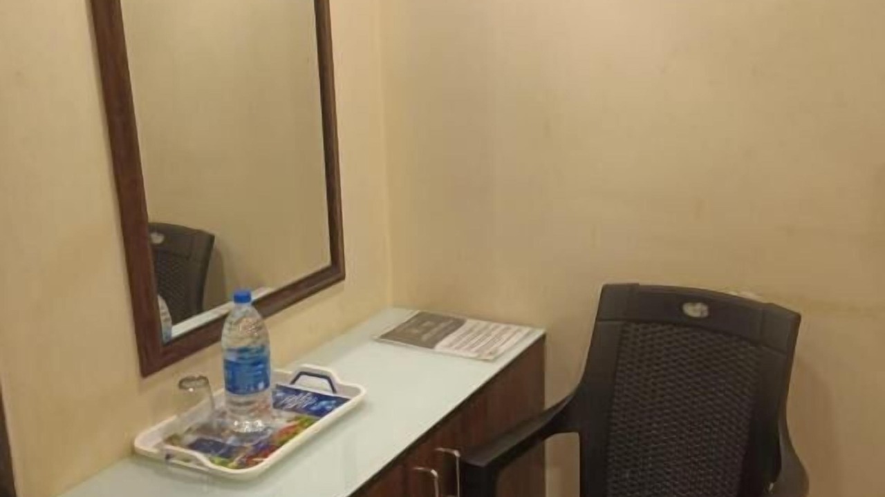 Photo of Bedroom in Thiruvananthapuram