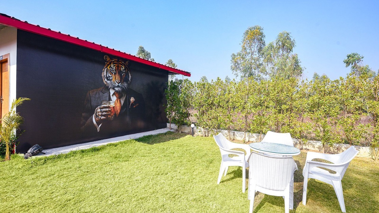 Photo of Outdoor in Ramnagar