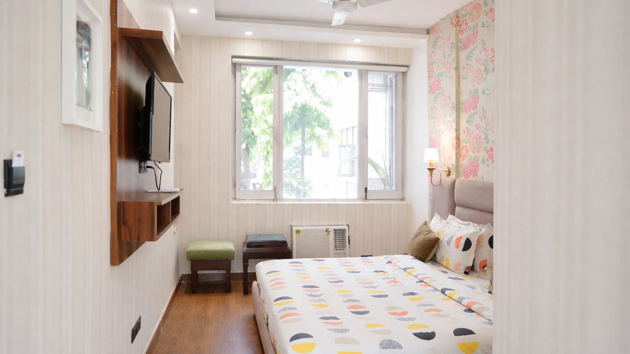 Photo of Bedroom in Greater Kailash I