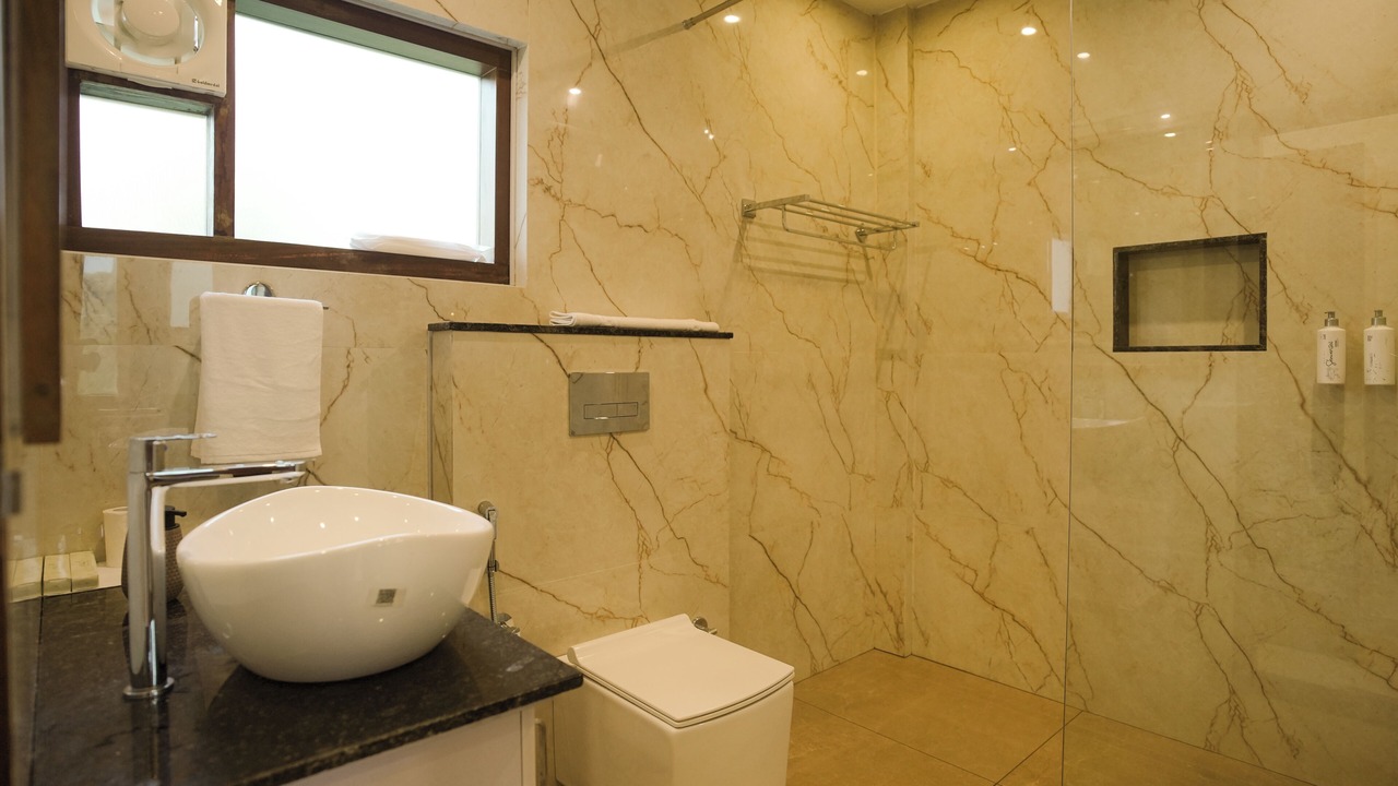 Photo of Bathroom in Vypin