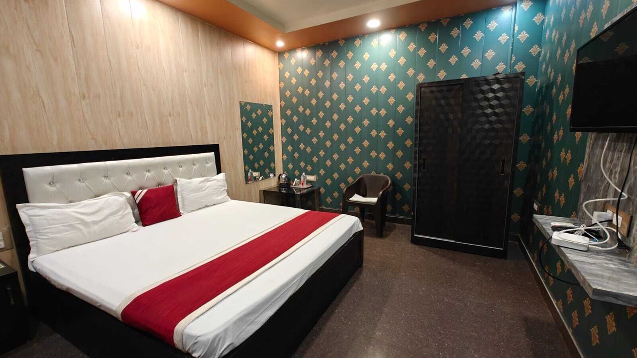 Photo of Bedroom in Raebareli