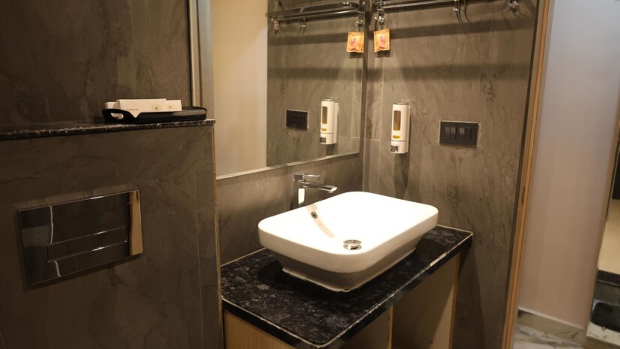 Photo of Bathroom in Ghatgan