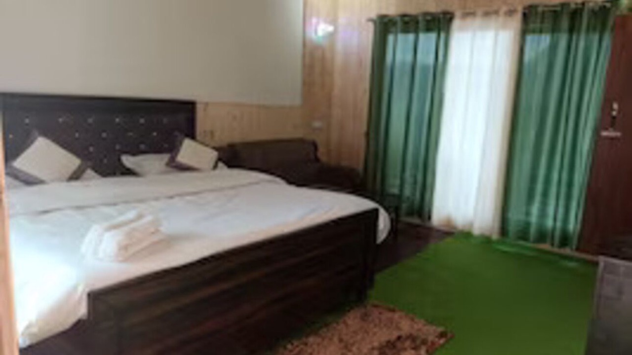 Photo of Bedroom in Dugalbitta