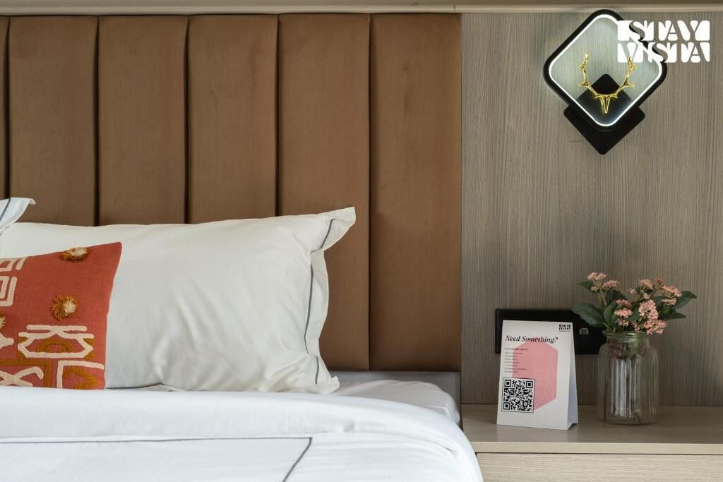 Photo of Bedroom in DLF Phase 3