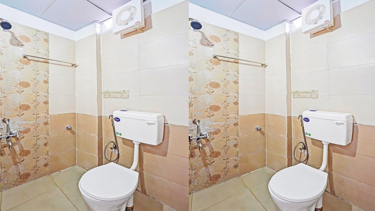 Photo of Bathroom in Sholinganallur