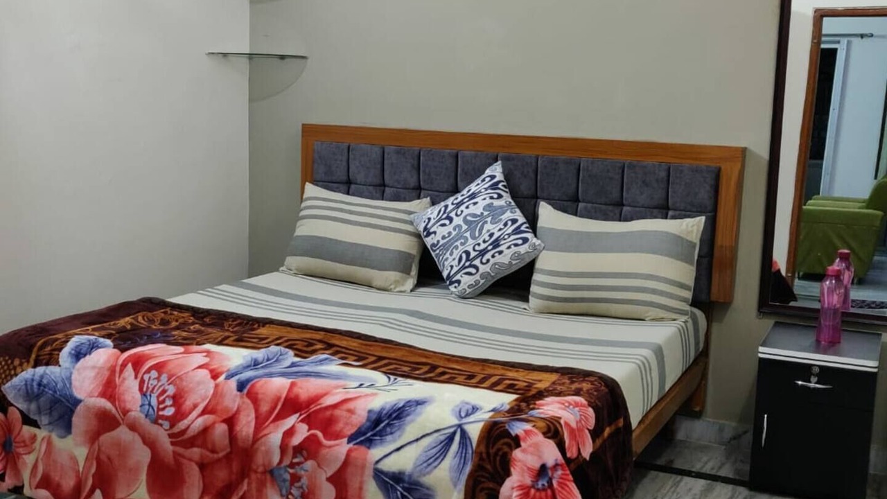Photo of Bedroom in Varanasi