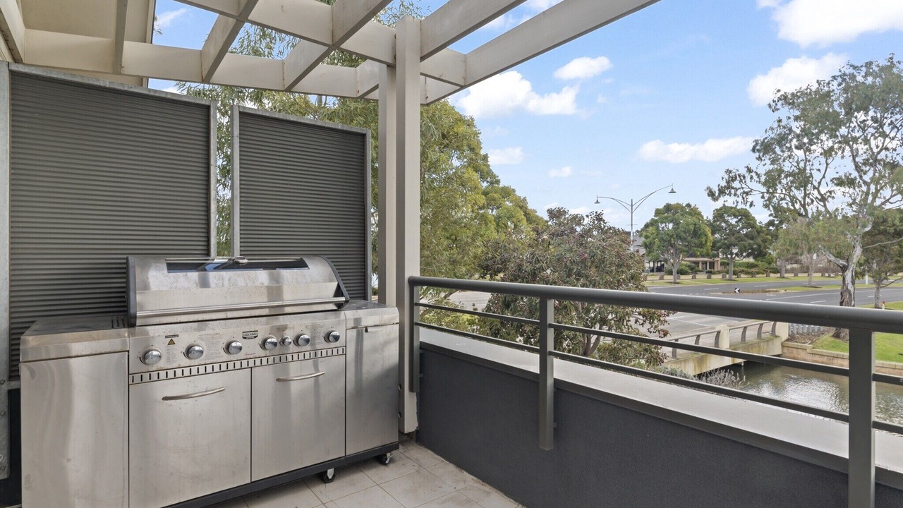 Photo of Patio Balcony in Sanctuary Lakes