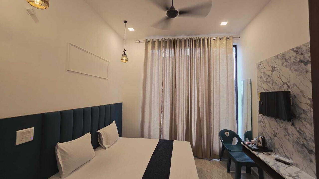 Photo of Bedroom in Agra