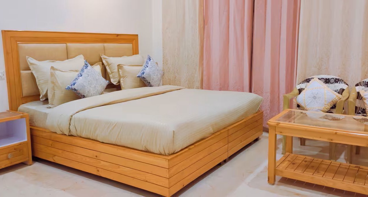 Photo of Bedroom in Naddi