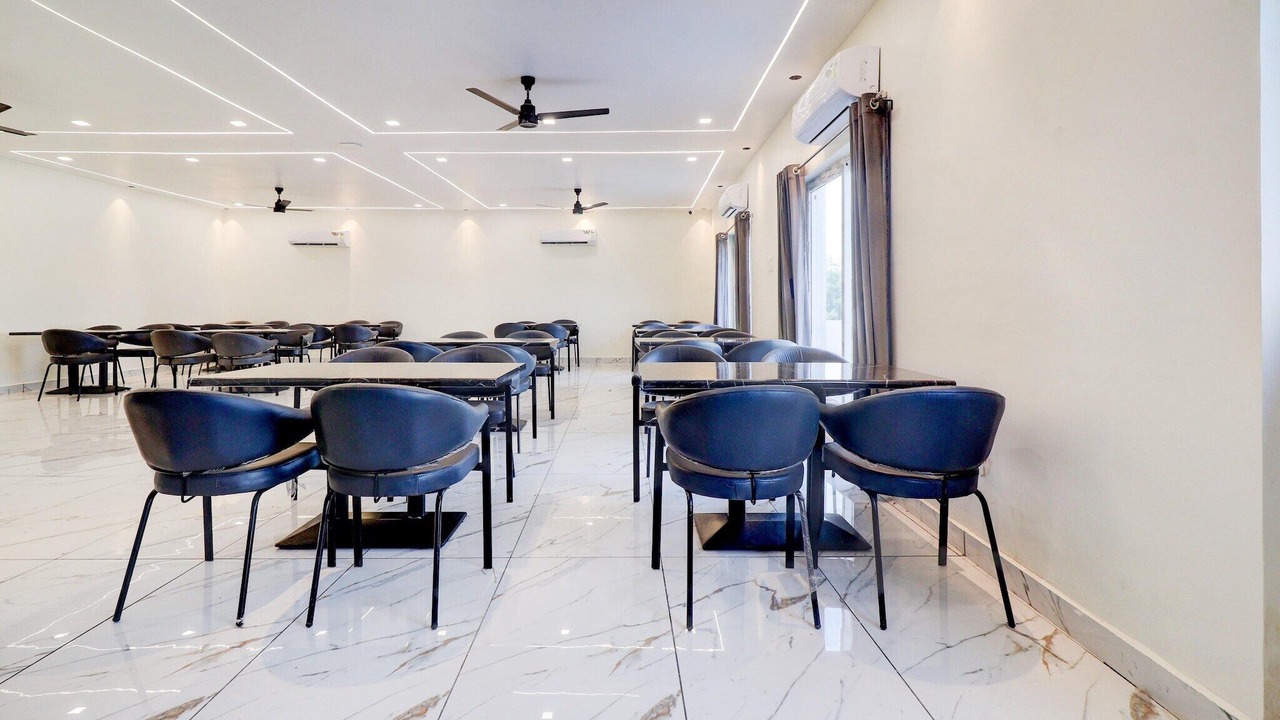 Photo of Livingroom in Jhansi