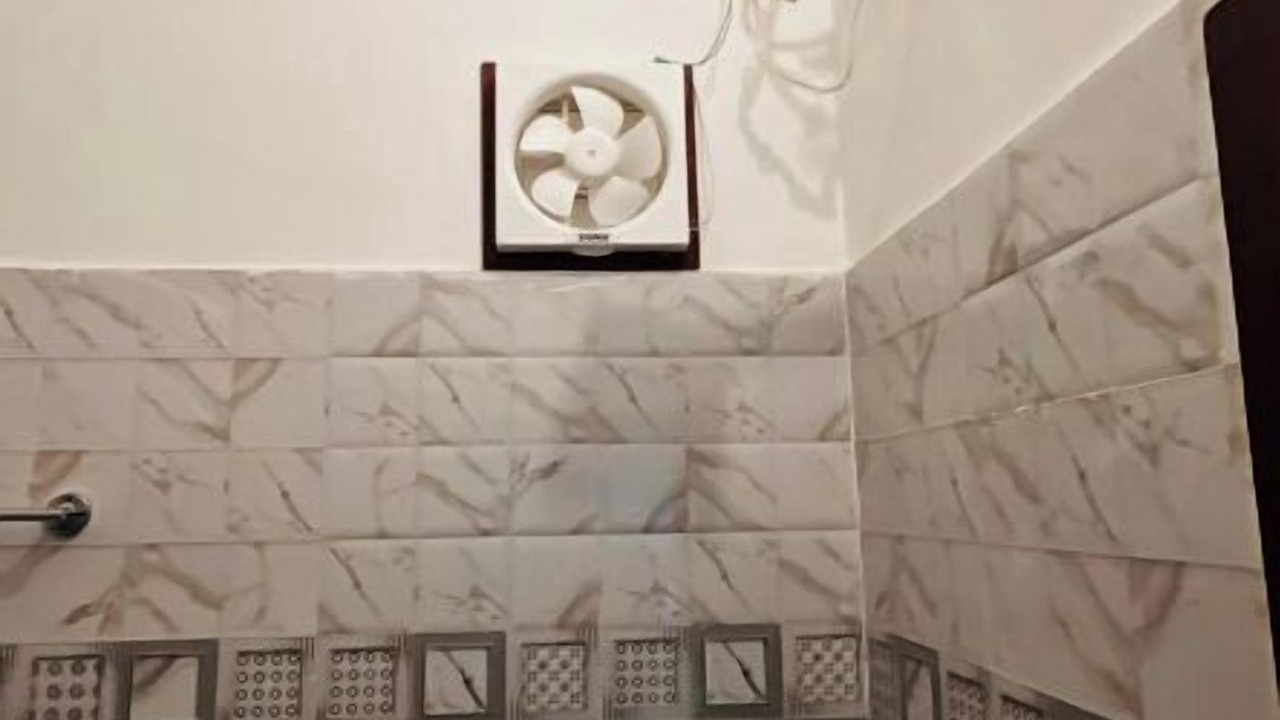 Photo of Bathroom in Kanatal