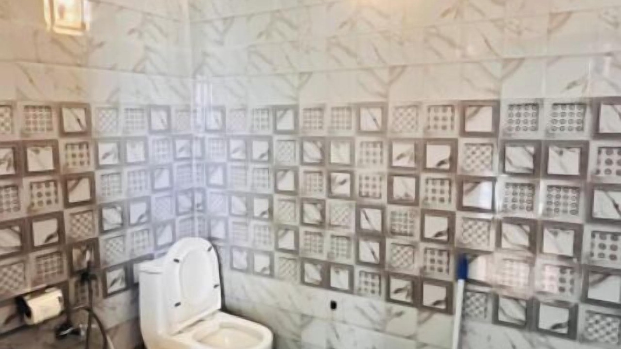 Photo of Bathroom in Kanatal