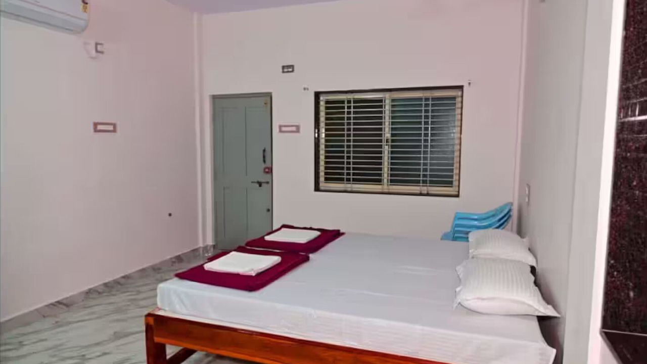 Photo of Bedroom in Badami