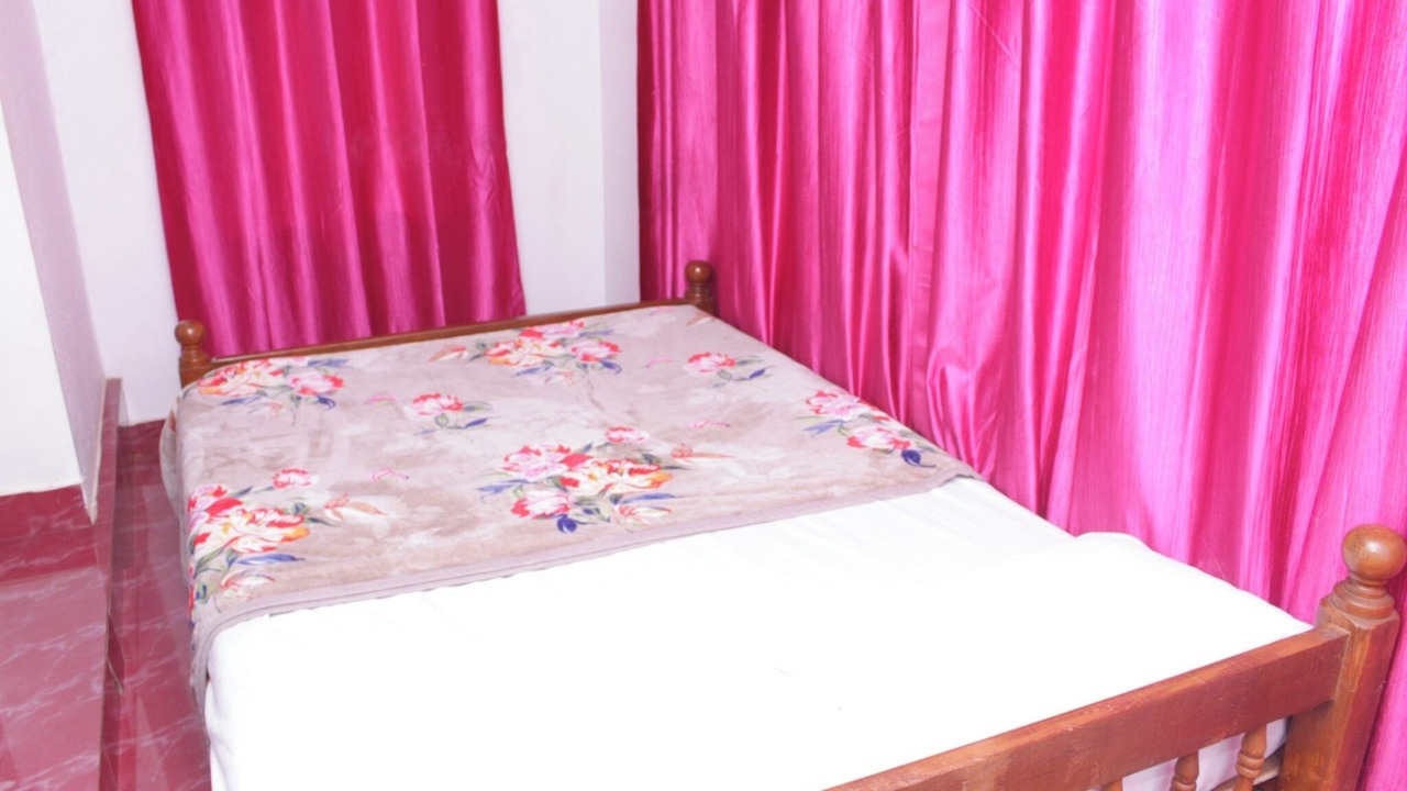 Photo of Bedroom in Stuart Hill