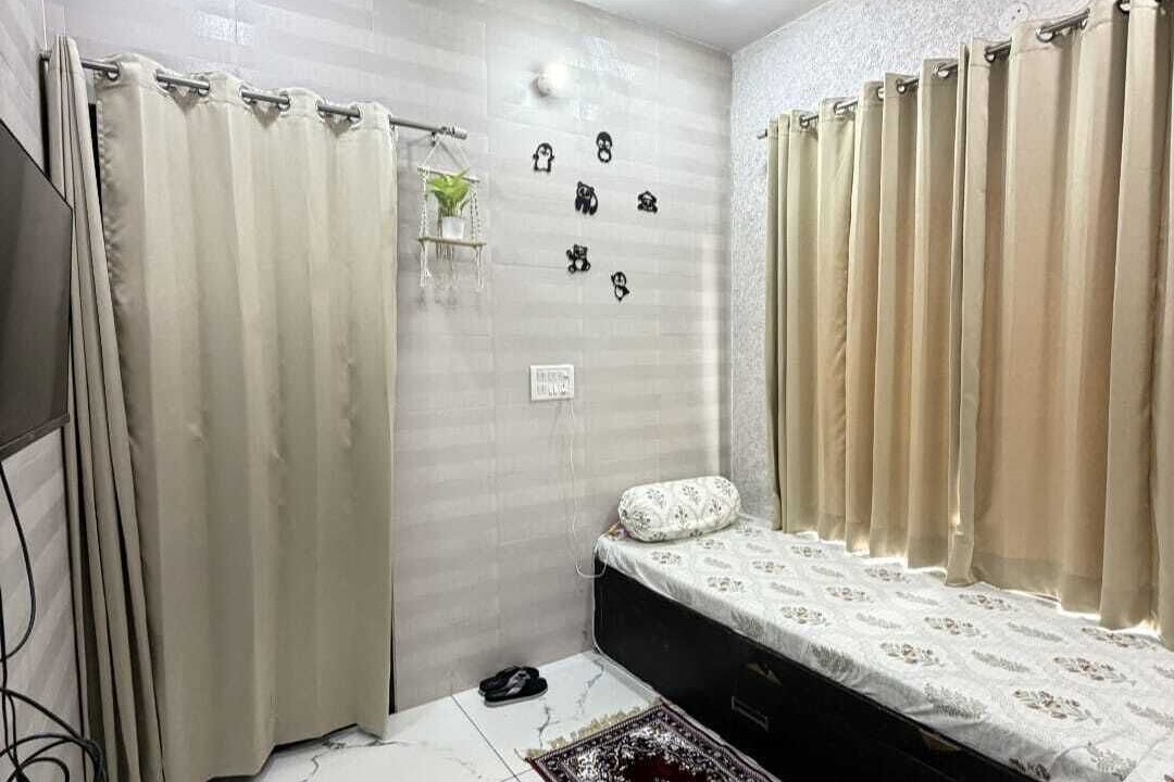 Photo of Bedroom in Vaishali Nagar