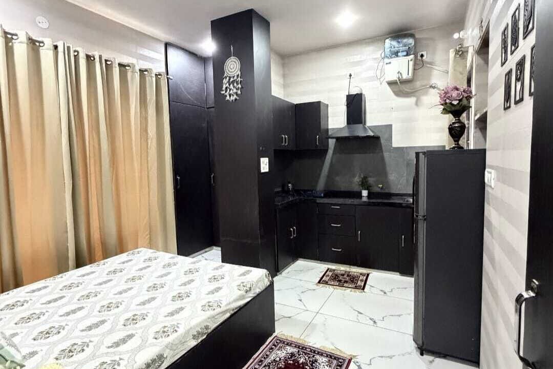 Photo of Bedroom in Vaishali Nagar