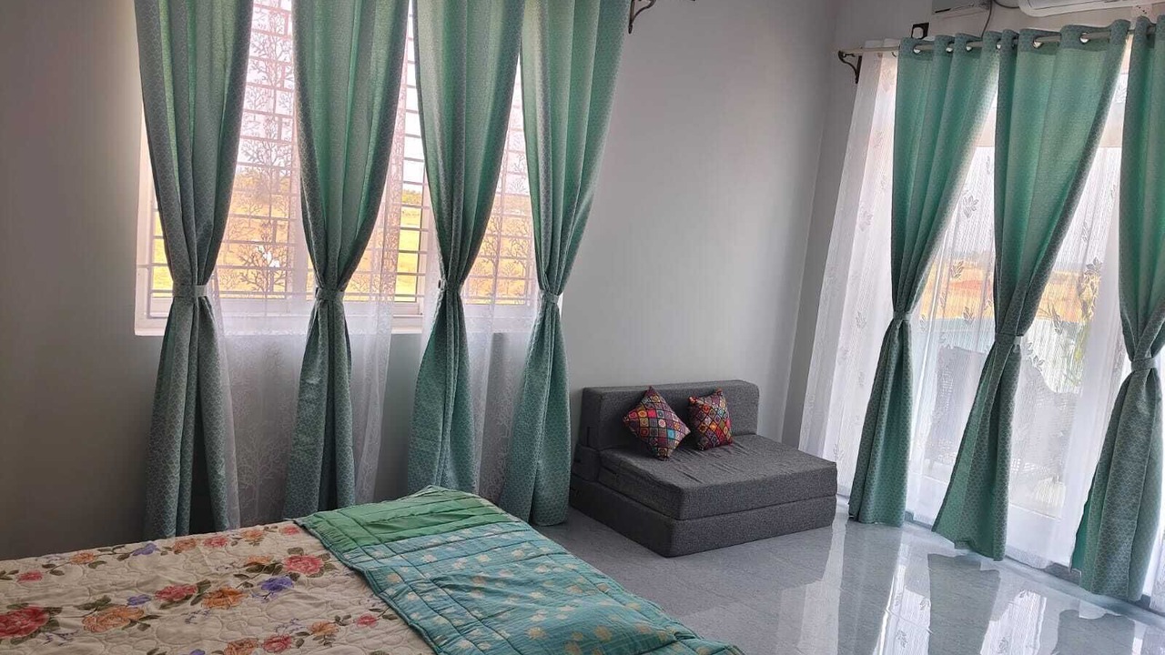 Photo of Bedroom in Tindivanam