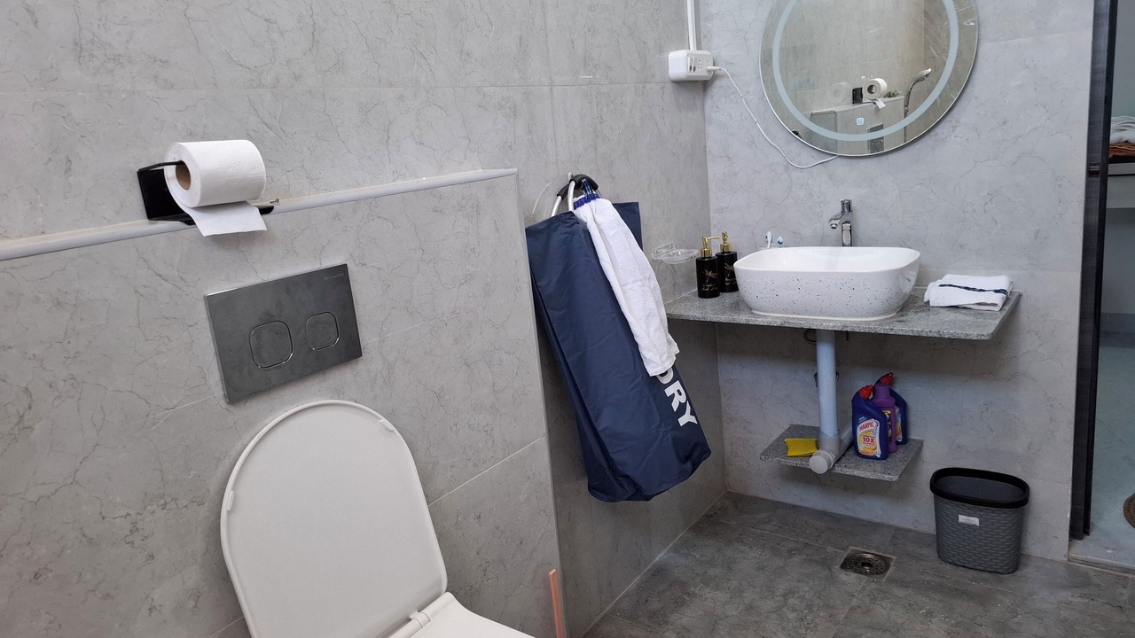 Photo of Bathroom in Tindivanam
