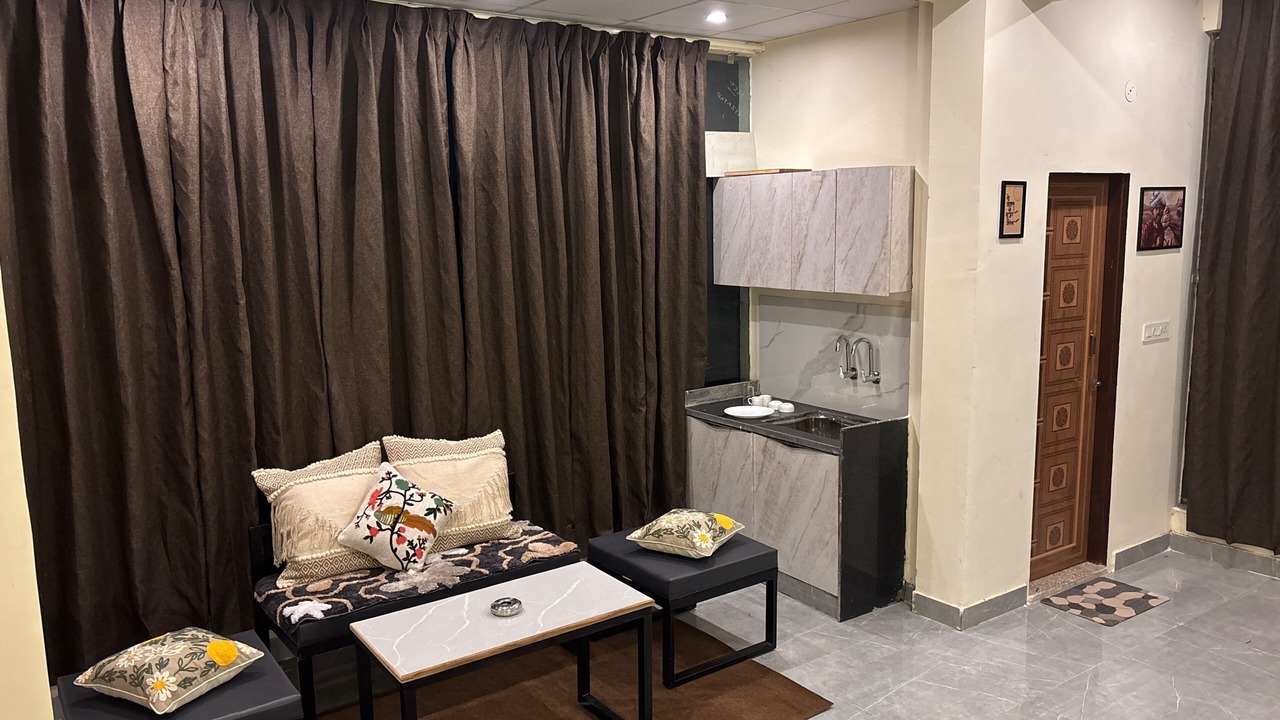Photo of Livingroom in Mansarovar