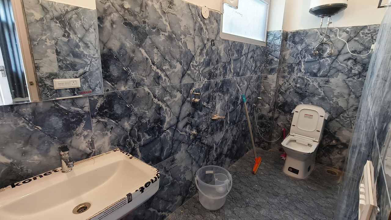 Photo of Bathroom in Aleo