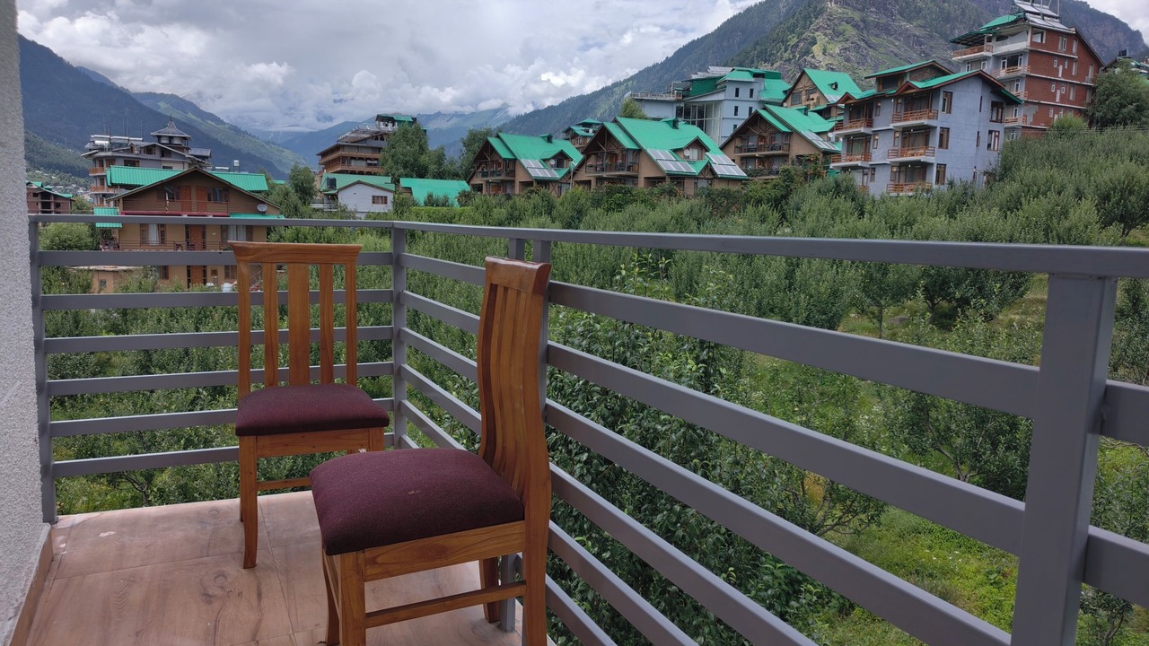 Photo of Outdoor in Aleo