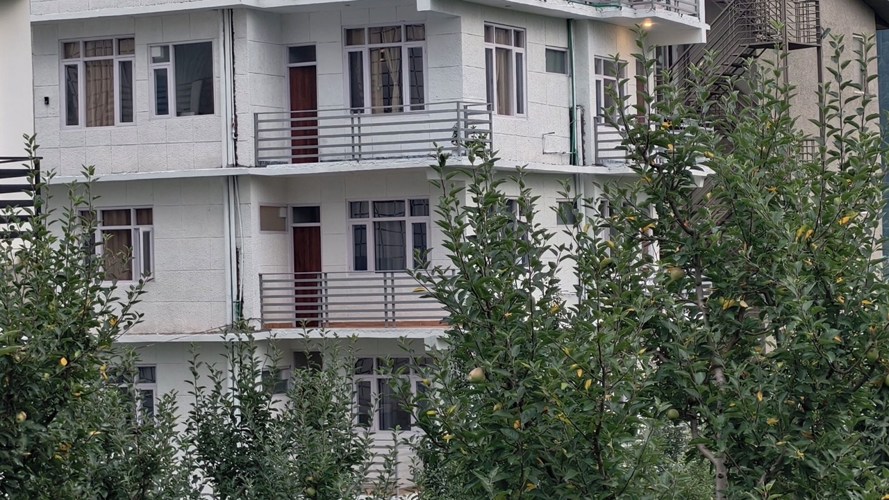 Photo of Outdoor in Aleo