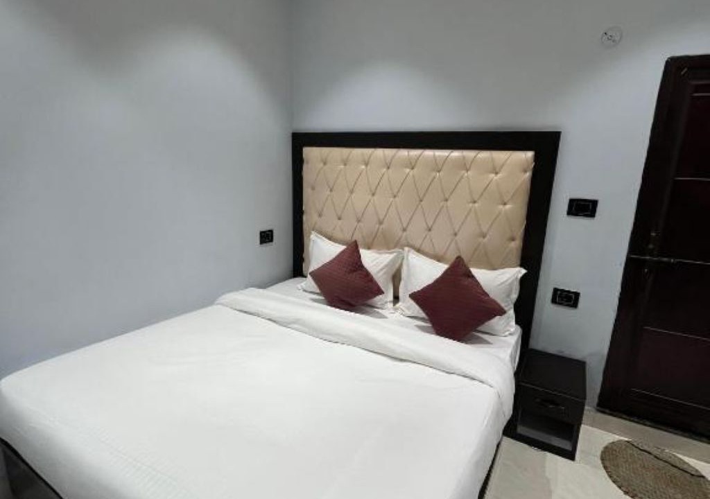 Photo of Bedroom in Chandauli