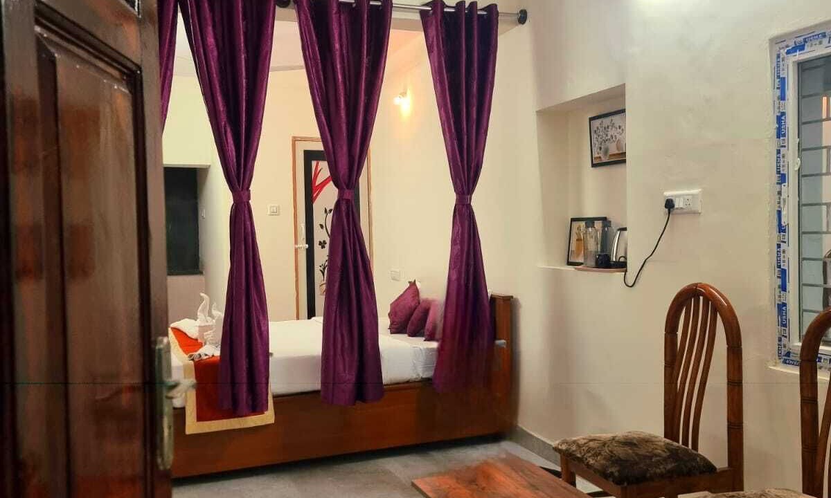 Photo of Bedroom in Bangalore City Center
