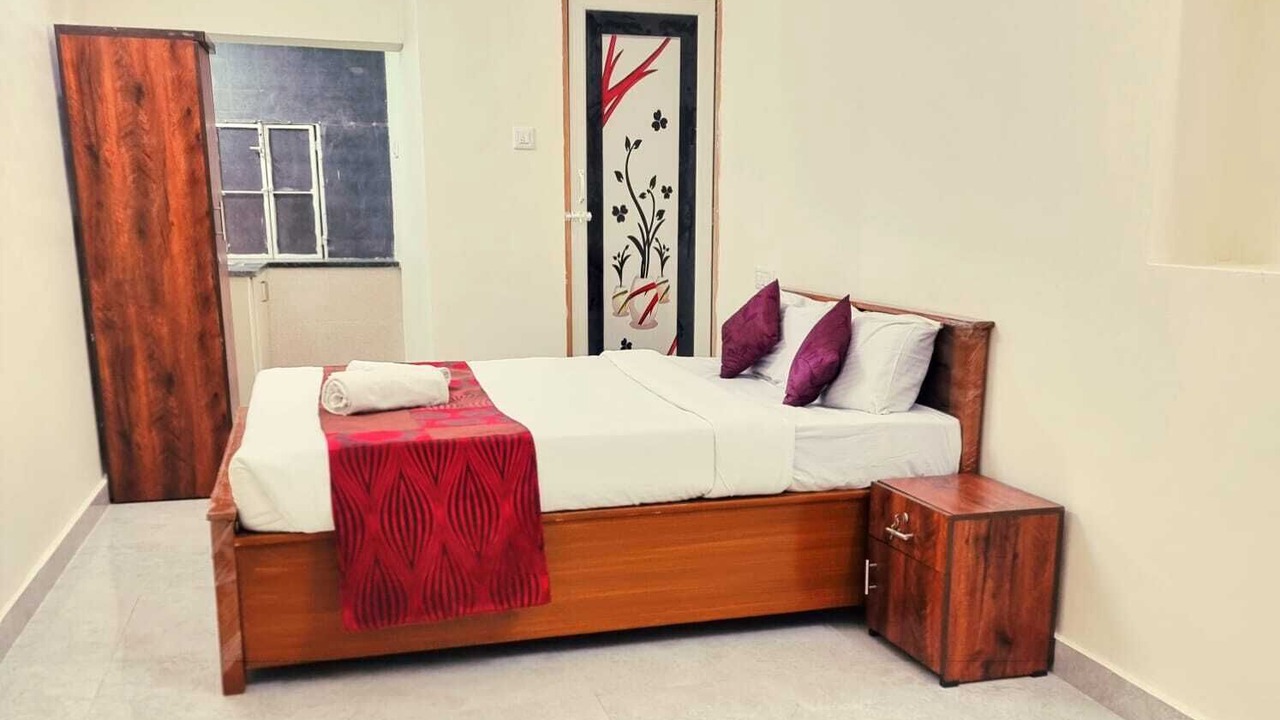 Photo of Bedroom in Bangalore City Center