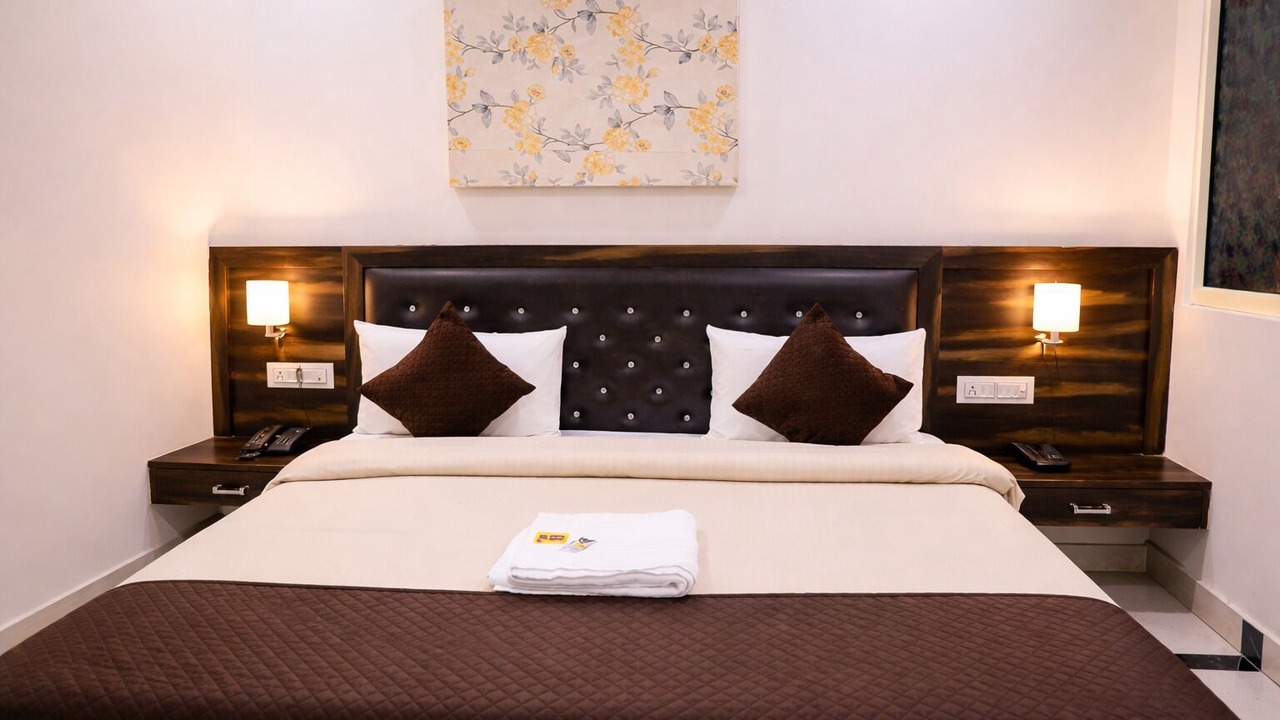 Photo of Bedroom in Agra