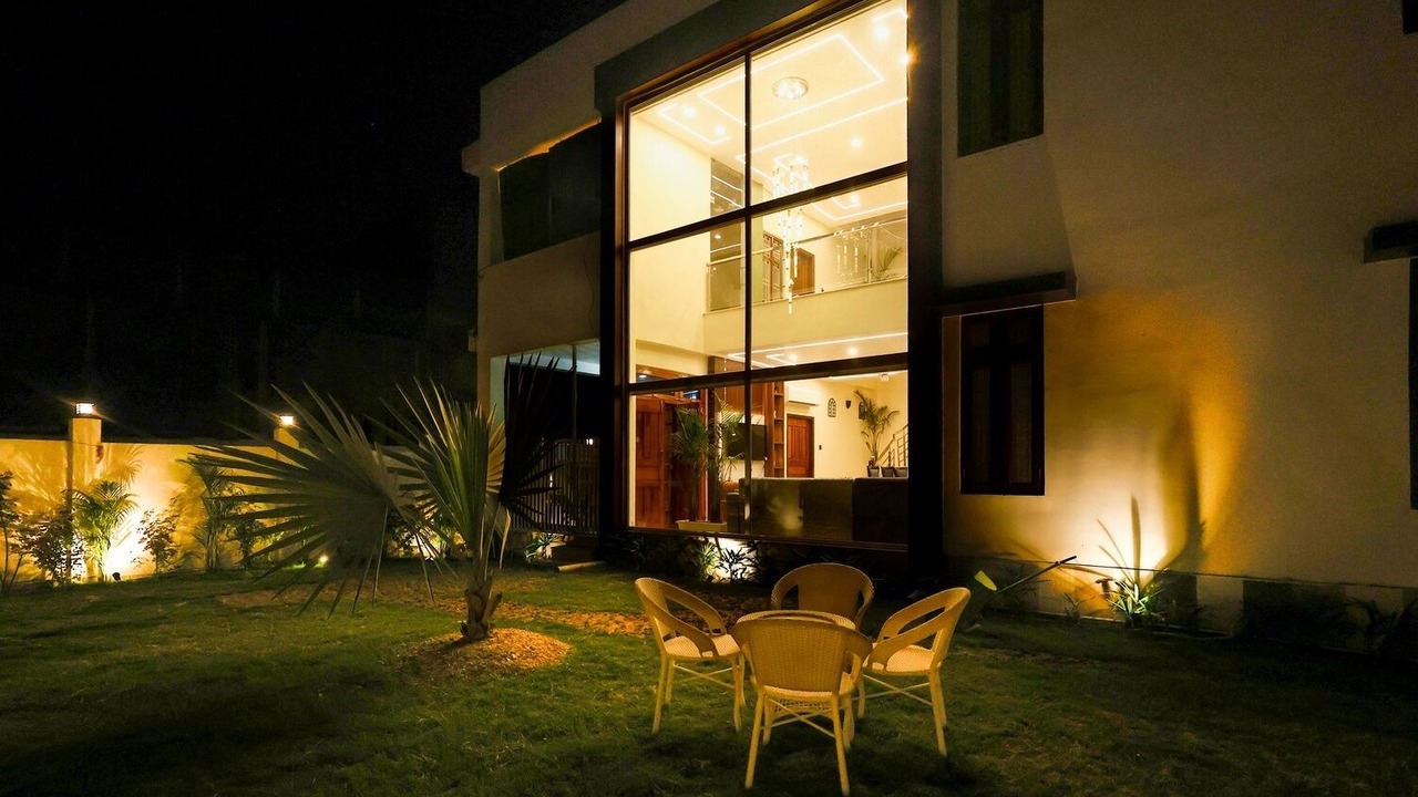 Photo of Patio Balcony in Varanasi