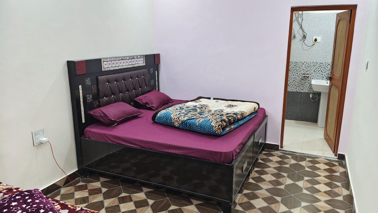 Photo of Bedroom in Dugalbitta