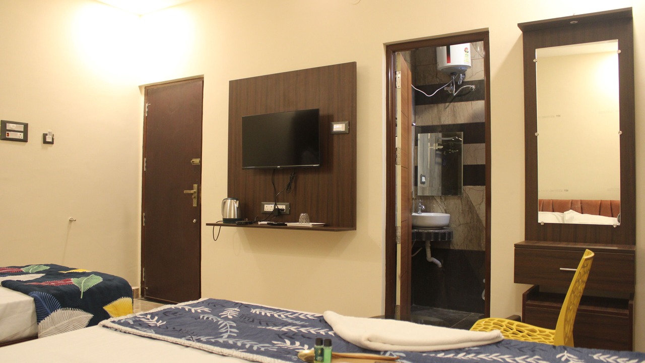 Photo of Bedroom in Tiruvannamalai