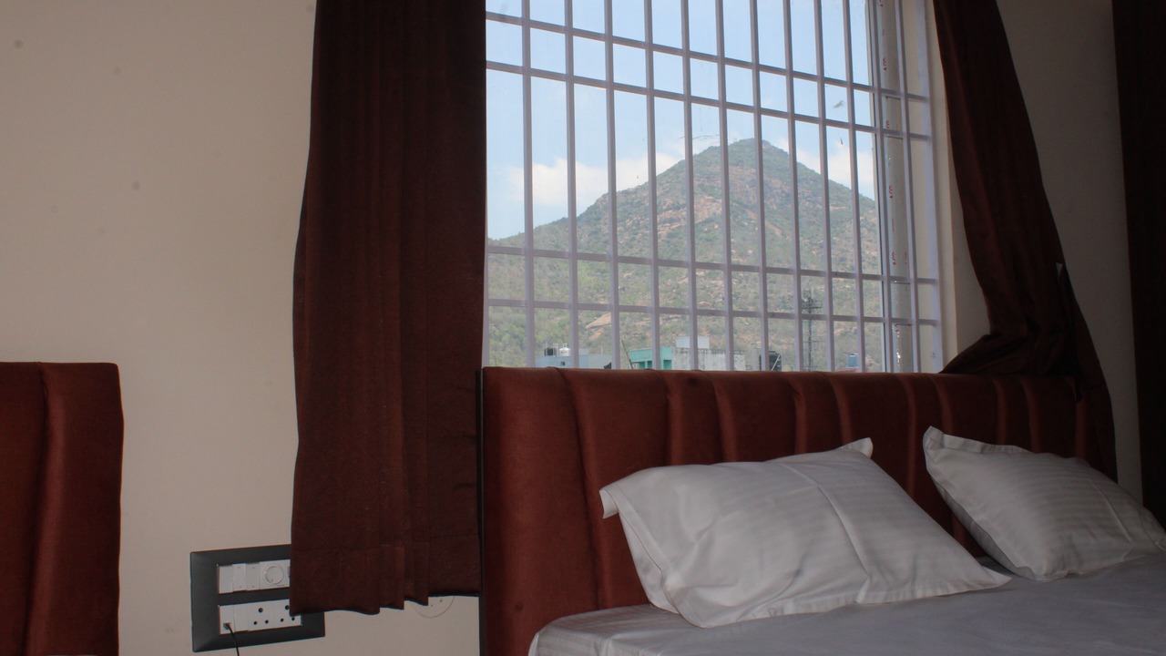 Photo of Bedroom in Tiruvannamalai