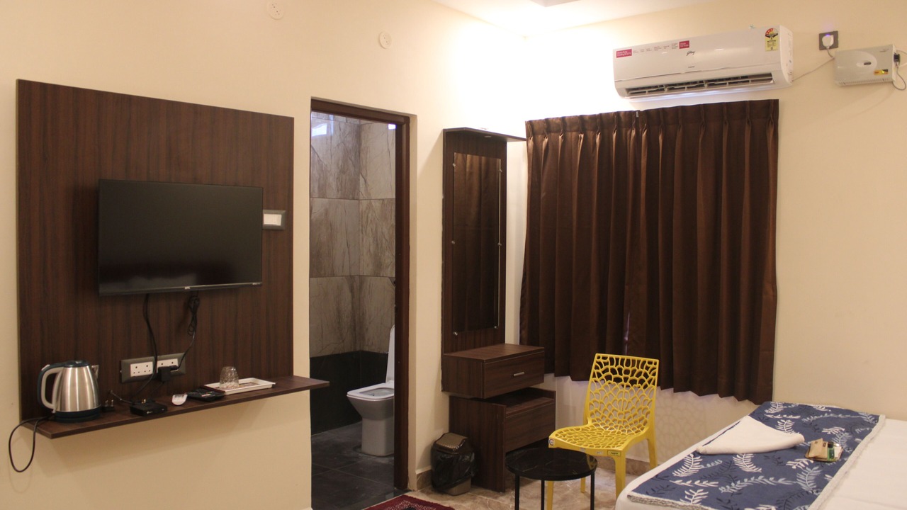 Photo of Bedroom in Tiruvannamalai