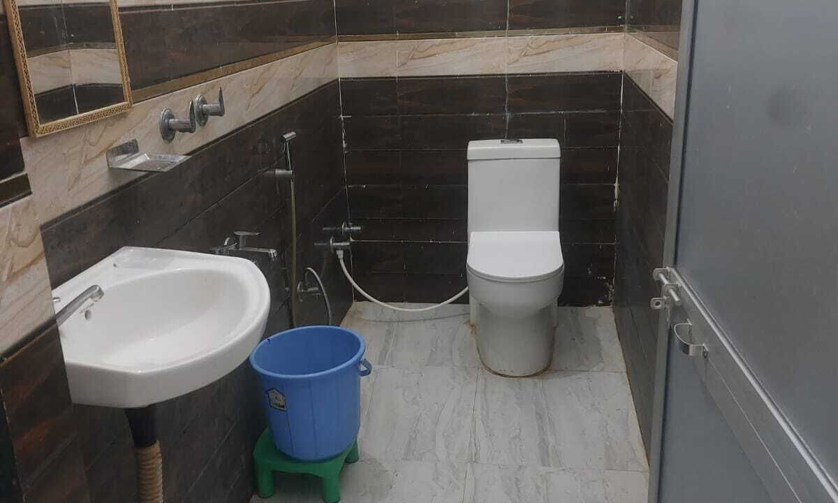 Photo of Bathroom in Haraiya
