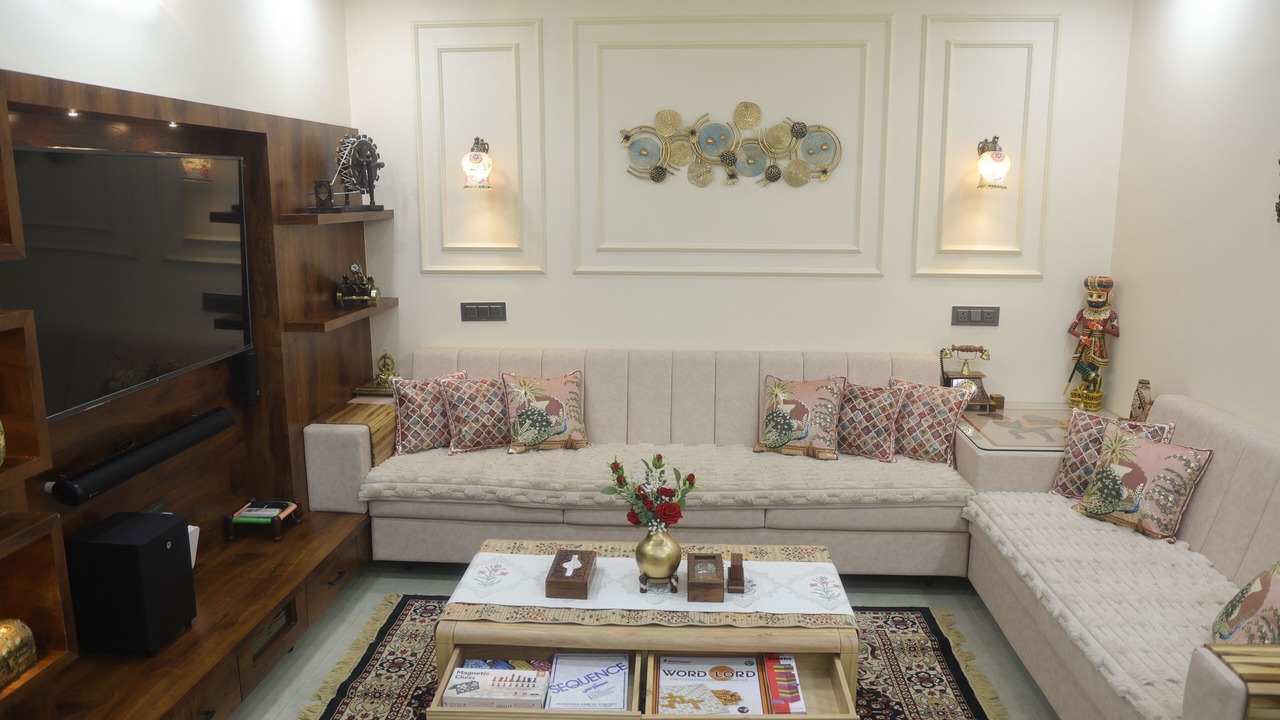 Photo of Livingroom in Chopasni Housing Board