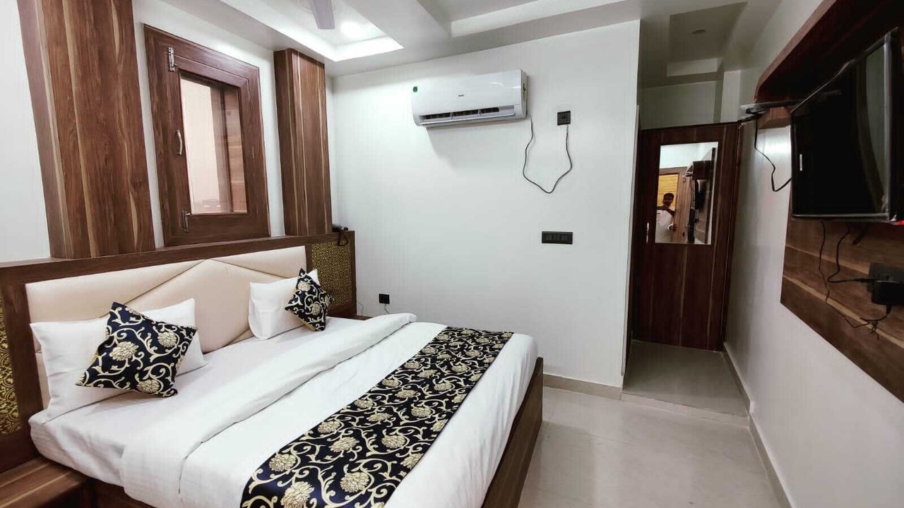 Photo of Bedroom in Varanasi