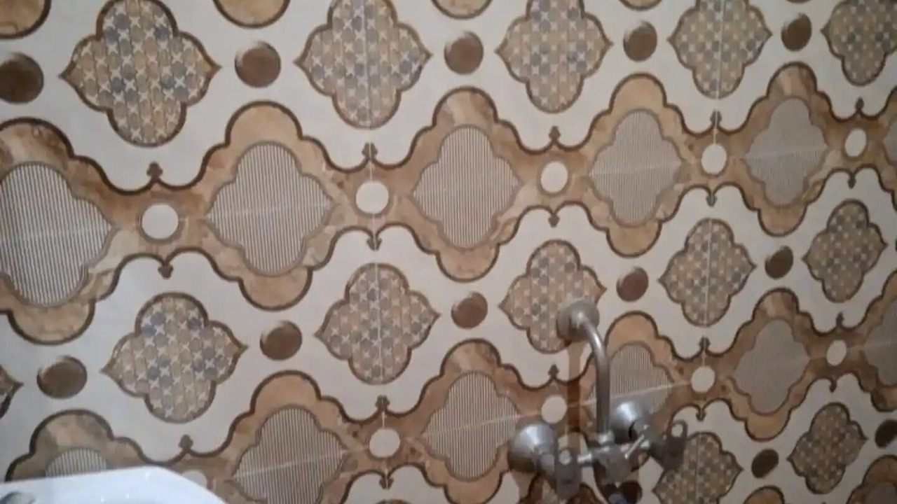 Photo of Bathroom in Varanasi