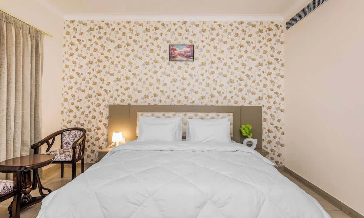 Photo of Bedroom in Sector 40