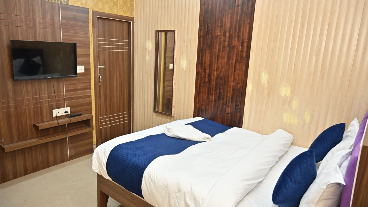 Photo of Bedroom in Agra