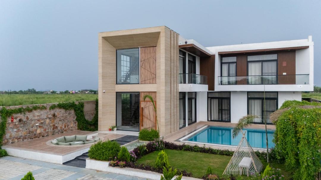Photo of Others in Dhand