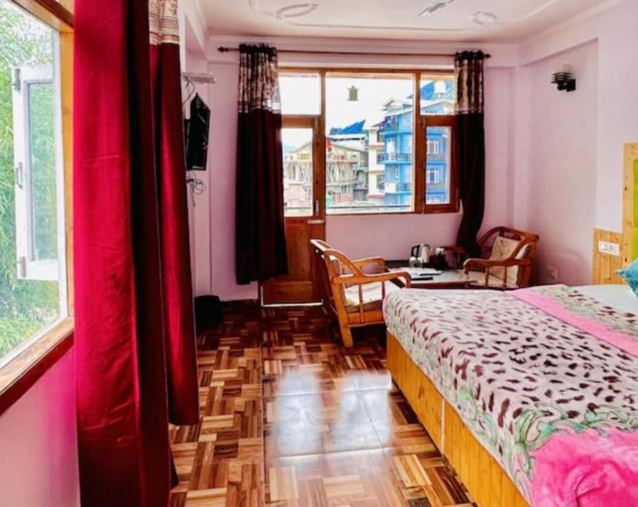 Photo of Bedroom in New Manali