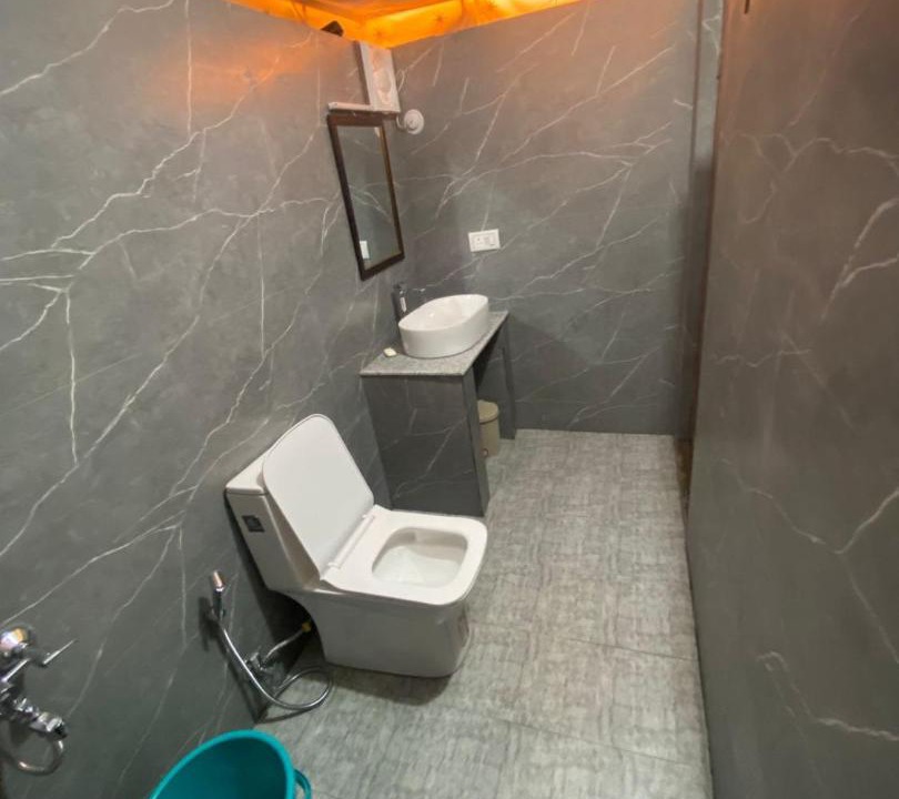 Photo of Bathroom in Naina Range