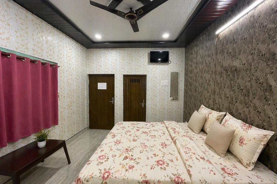 Photo of Bedroom in Varanasi