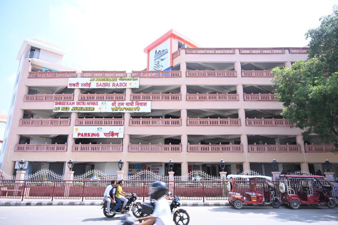 Photo of Buildings in Faizabad