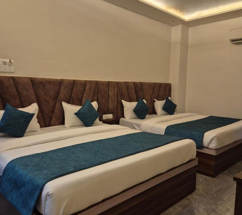 Photo of Bedroom in Etah