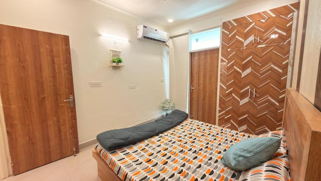 Photo of Bedroom in Basai