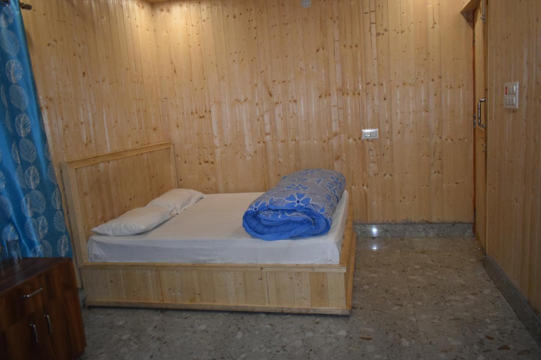 Photo of Bedroom in Gangotri