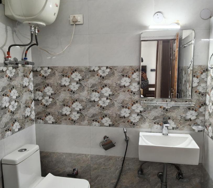 Photo of Bathroom in New Manali
